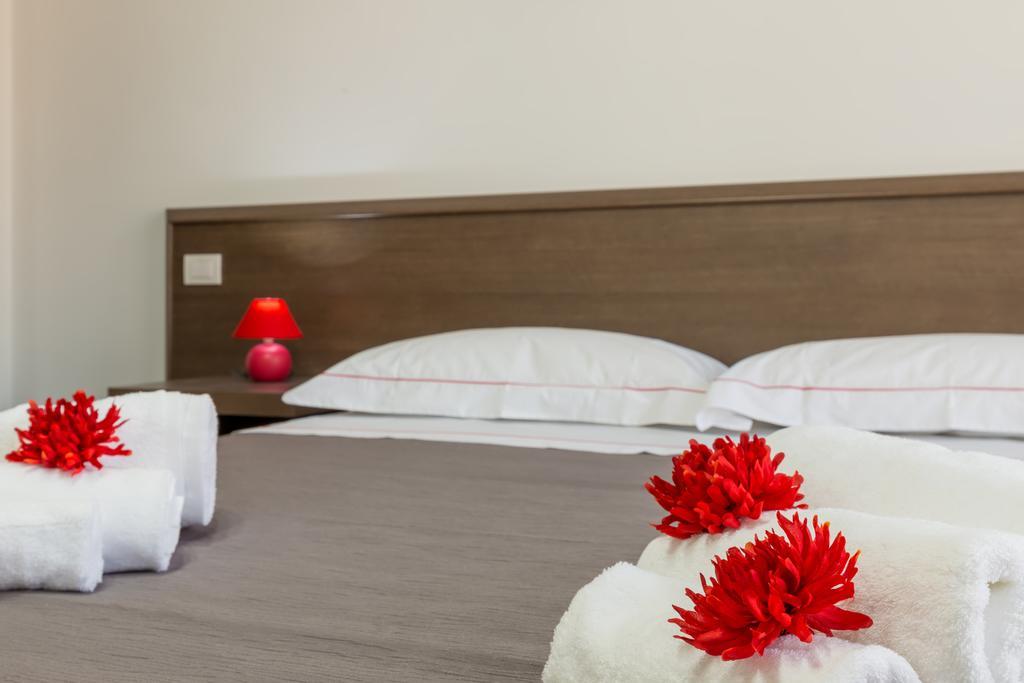 Miamo Suite Кастелламмаре-ди-Стабия Экстерьер фото