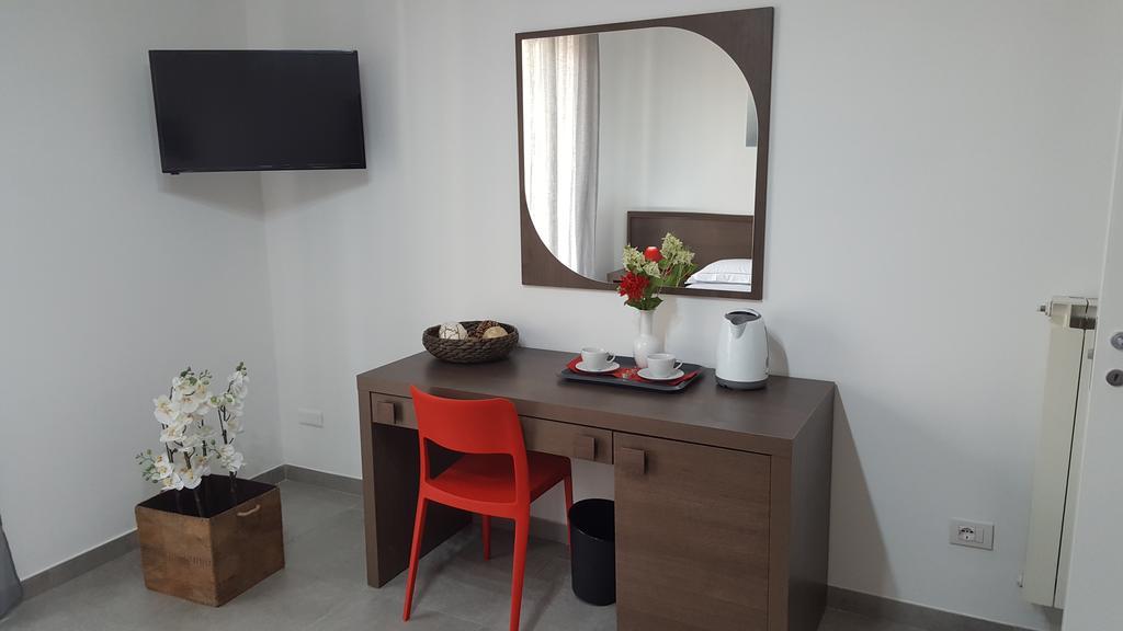 Miamo Suite Кастелламмаре-ди-Стабия Экстерьер фото